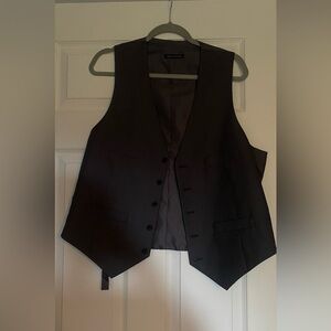 Men’s dress vest medium